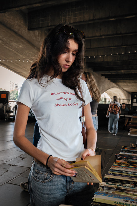 Introverted But Willing To Discuss Books Bodycon Tee