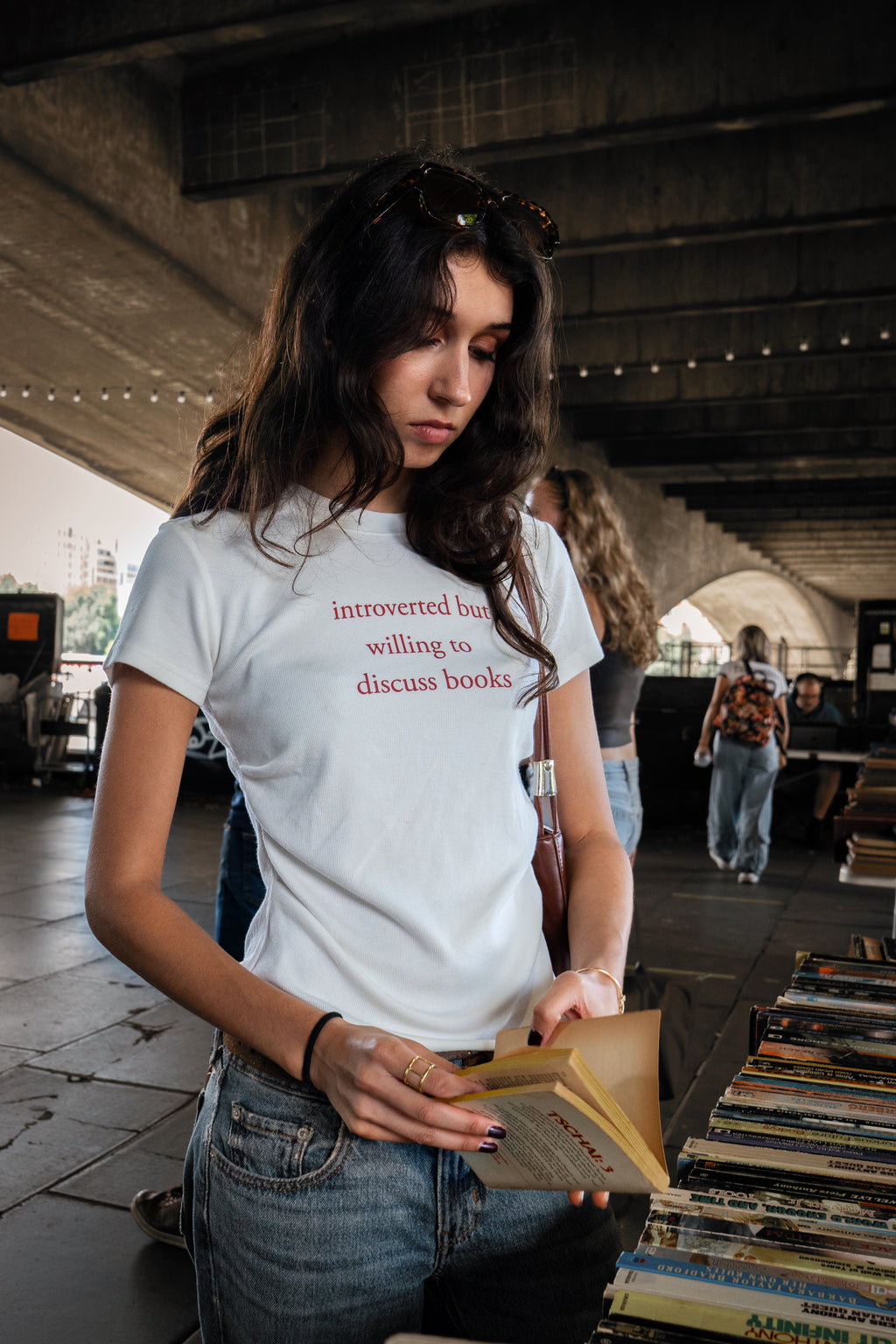 Introverted But Willing To Discuss Books Bodycon Tee