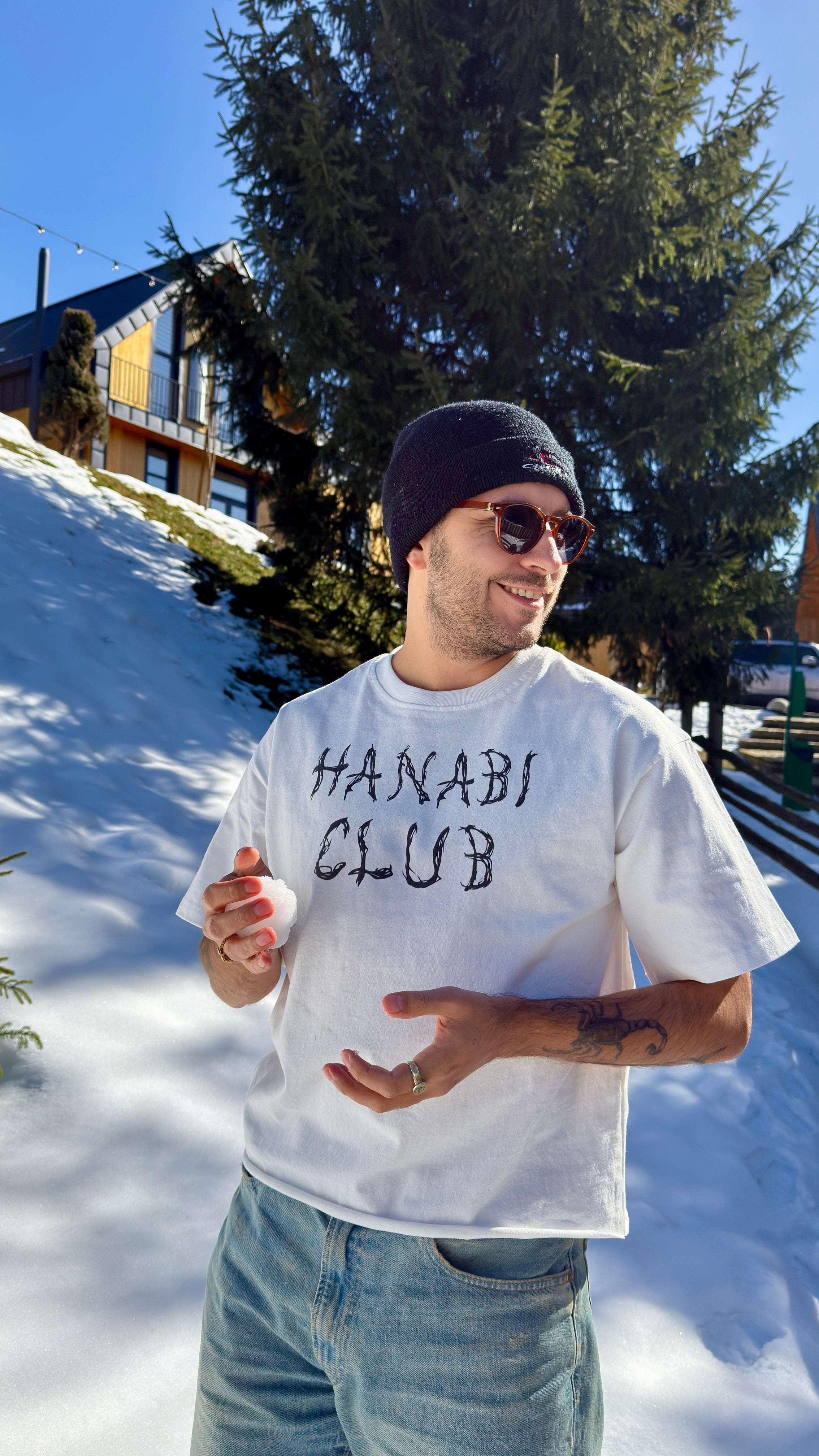 HANABI CLUB TEE